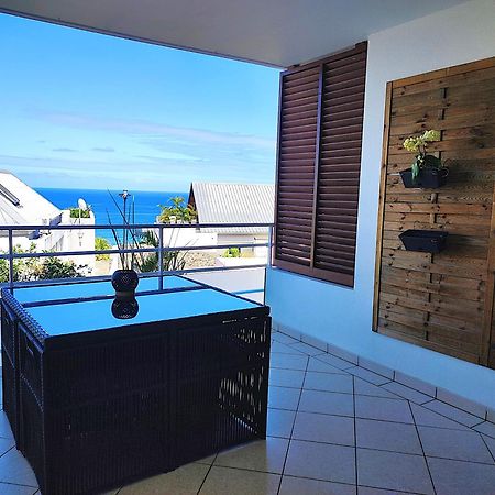 Le Nid Oceanique ! Appart T2 Avec Terrasse, Vue Mer Et Parking Prive En Sous Sol, Proche Du Centre Ville De Saint Gilles Les Bains Luaran gambar